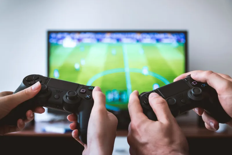 Soft Worlds, Real Relief: How Asian Cozy Games Are Pulling US Players Away From Toxic Lobbies
